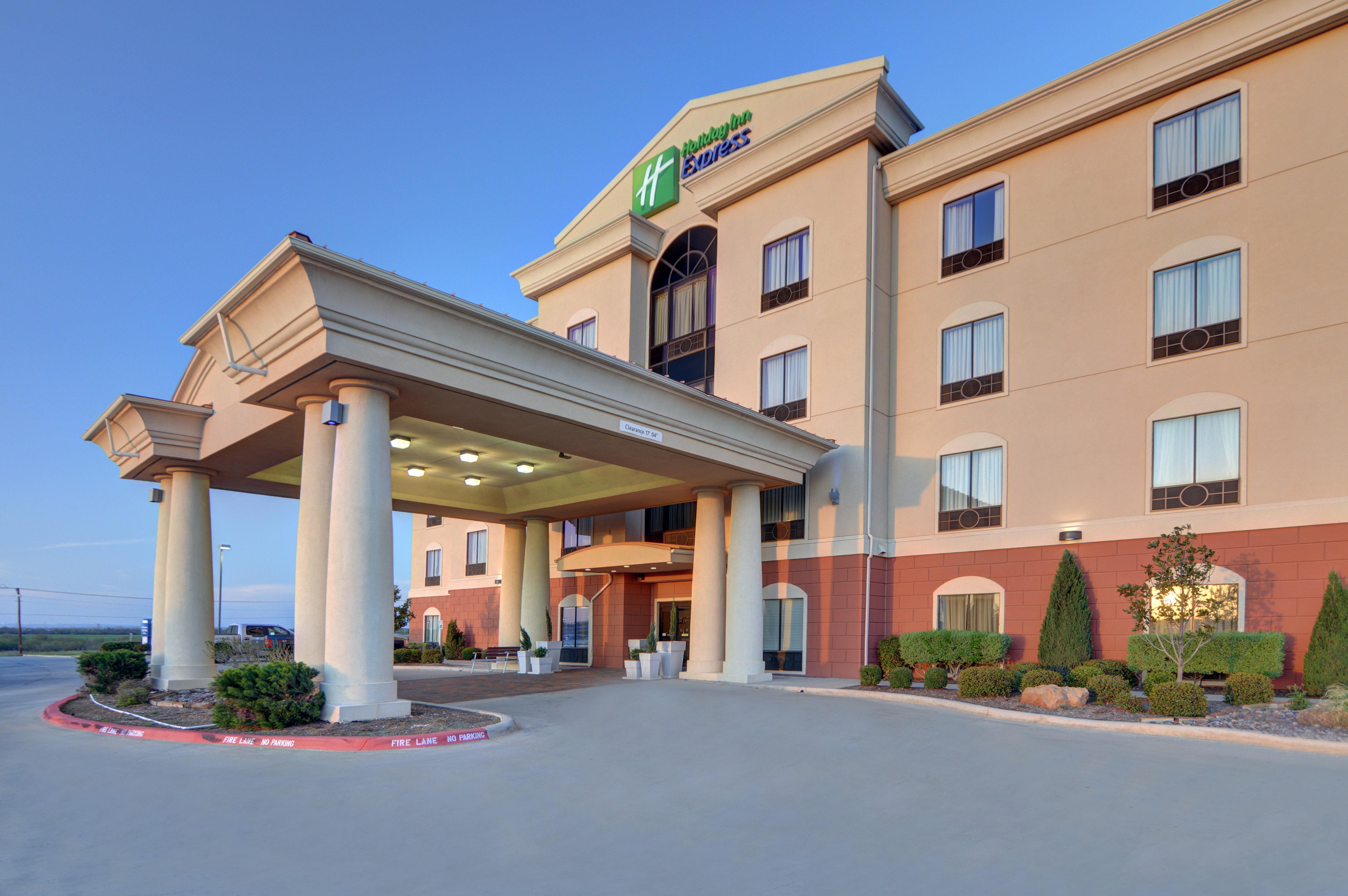 Holiday Inn Express Hotel And Suites Altus By Ihg Εξωτερικό φωτογραφία